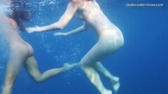 2 Hot Girls naked and swimming in the ocean Thumb