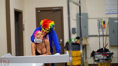 Ebony Pornstar Jasamine Banks Gets Fucked In A Busy Laundromat by Gibby The Clown Thumb