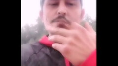 Exhibit in public, I show my dick walking around the street Thumb