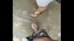 Yo de 18 le cojo las tetas y le muestro mi verga a mi vecina de 45 Thumb