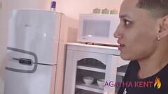 Sapatao e confundida com boy ao fazer uma entrega fazer os clientes chupar sua pepeka e ainda ganha  Thumb