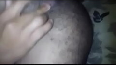 Punheta com dedo no cu Thumb