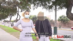 Novia infiel es descubierta en publico por youtuber de badabun, termina con su pareja y la follan po Thumb