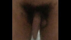 Novinho balan&ccedil_ando a rola at&eacute_ ficar dura Thumb