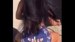 Novinha carioca dan&ccedil_ando funk de shortinho Thumb