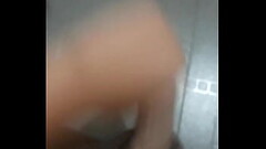 Trai d&acirc_m sục cặc Thumb