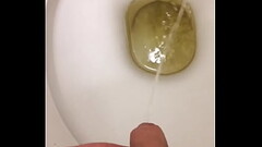 Teen takes a nice long piss Thumb